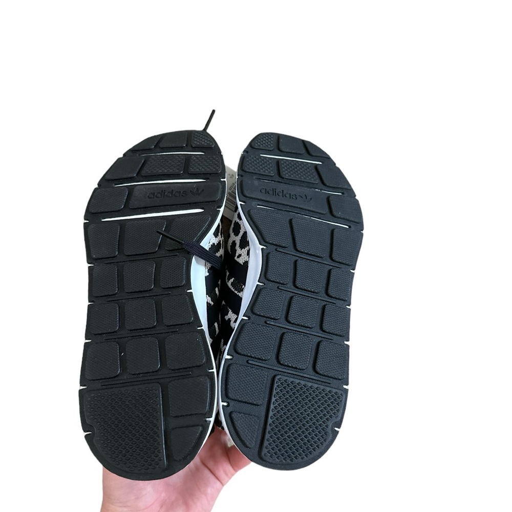 Adidas Swift Run Leopard Print Shoe 6 - image 8